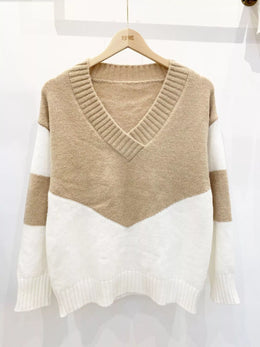 Ava Weekend Color-Block Sweater | Forever 40