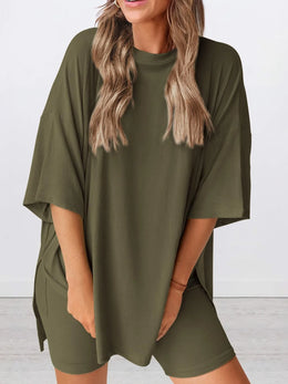 Oversized Slit Shorts Set Plus | Forever 40