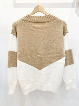 Ava Weekend Color-Block Sweater | Forever 40